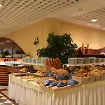 Hotell Aparthotel Holiday Bibione