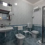 Hotell Aparthotel Holiday 4*