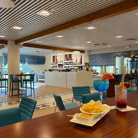 Aparthotel Holiday Bibione