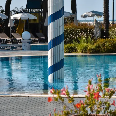 Hotel Aparthotel Holiday Bibione