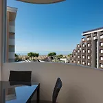 Aparthotel Holiday Отель 4*