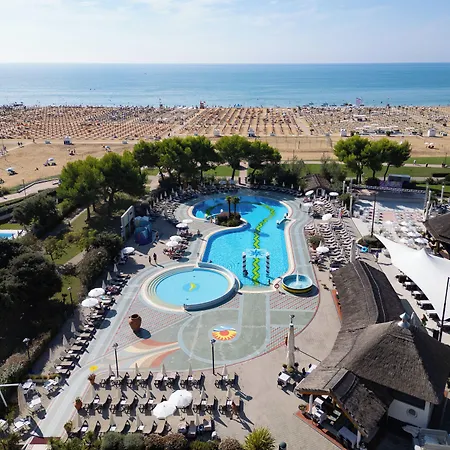 Aparthotel Holiday 4* 비비오네
