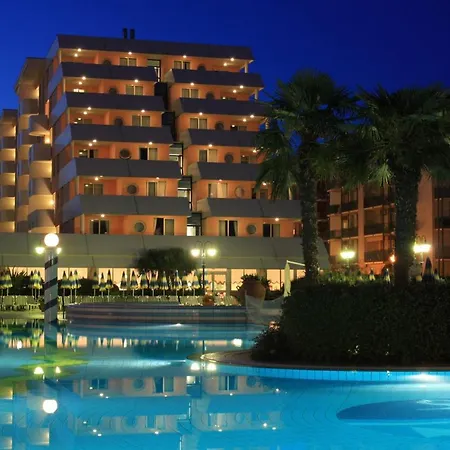 Aparthotel Holiday Ξενοδοχείο