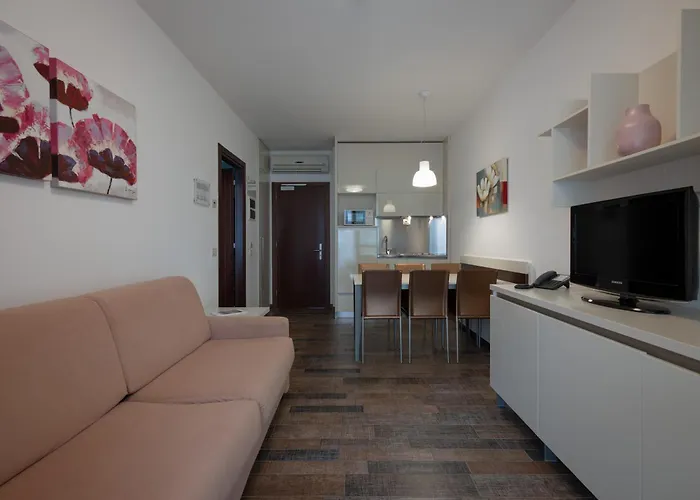 Aparthotel Holiday