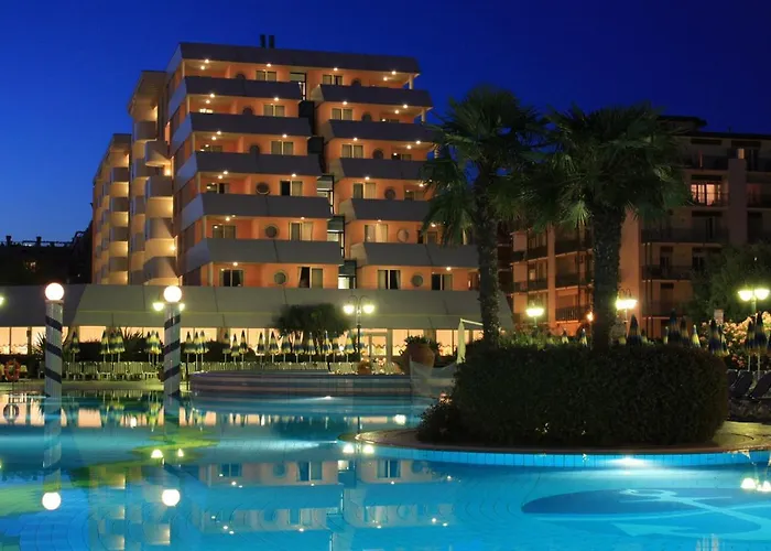 Aparthotel Holiday Hotel
